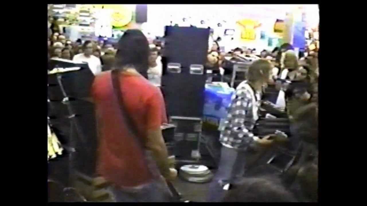 Nirvana - Blew - Beehive Records 09/16/91