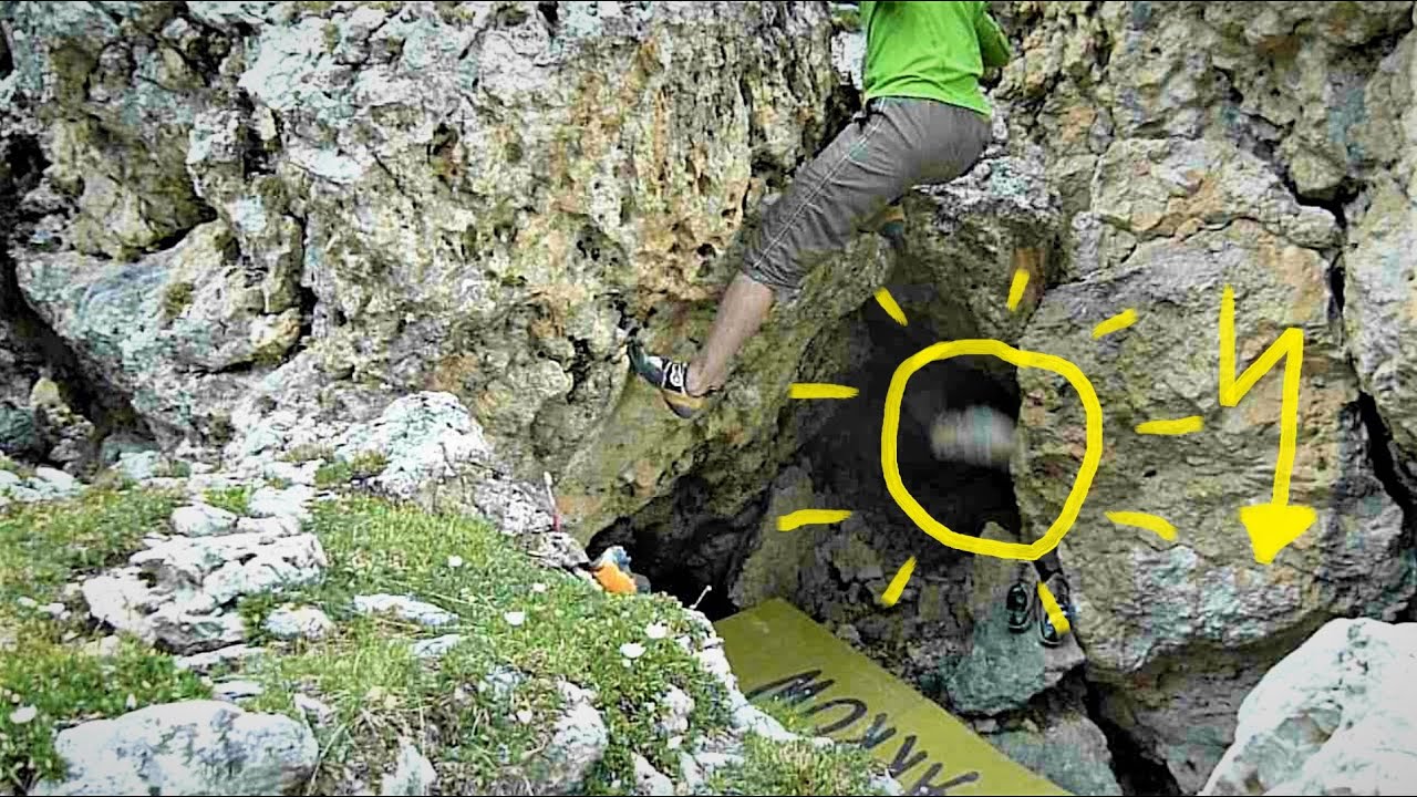 Boulder Steinerne Stadt Sellapass.. 5 mal 7a/b. Steinschlag in einem Boulder!!!