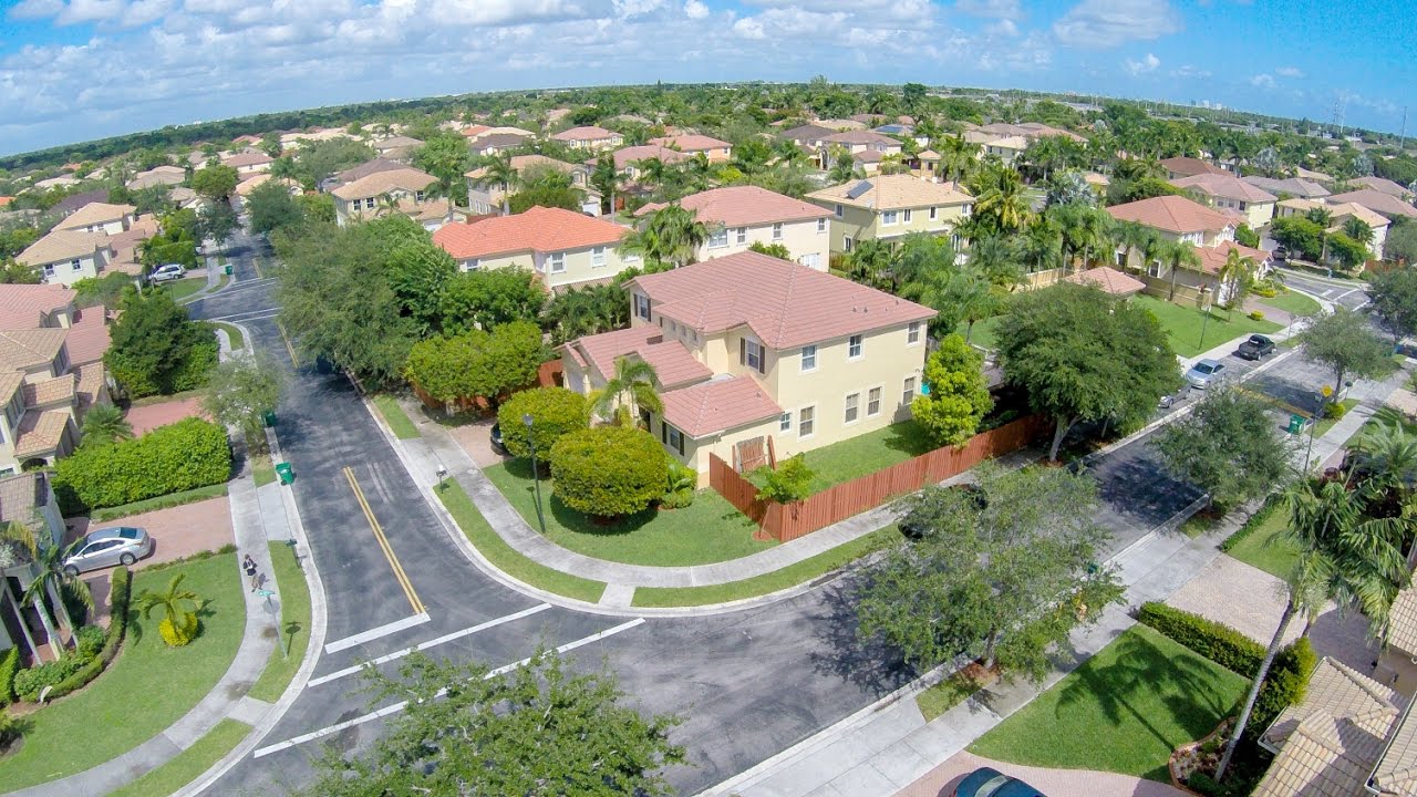 Kendall Breeze - Miami, FL - Amit Bhuta - ONE Sotheby's International Realty