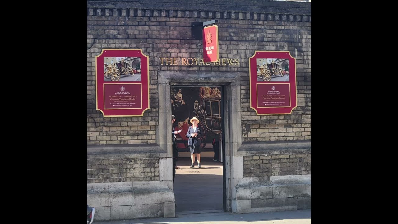 Inside the Royal Mews London | The King&rsquo;s Carriages, Horses, and Royal Histor