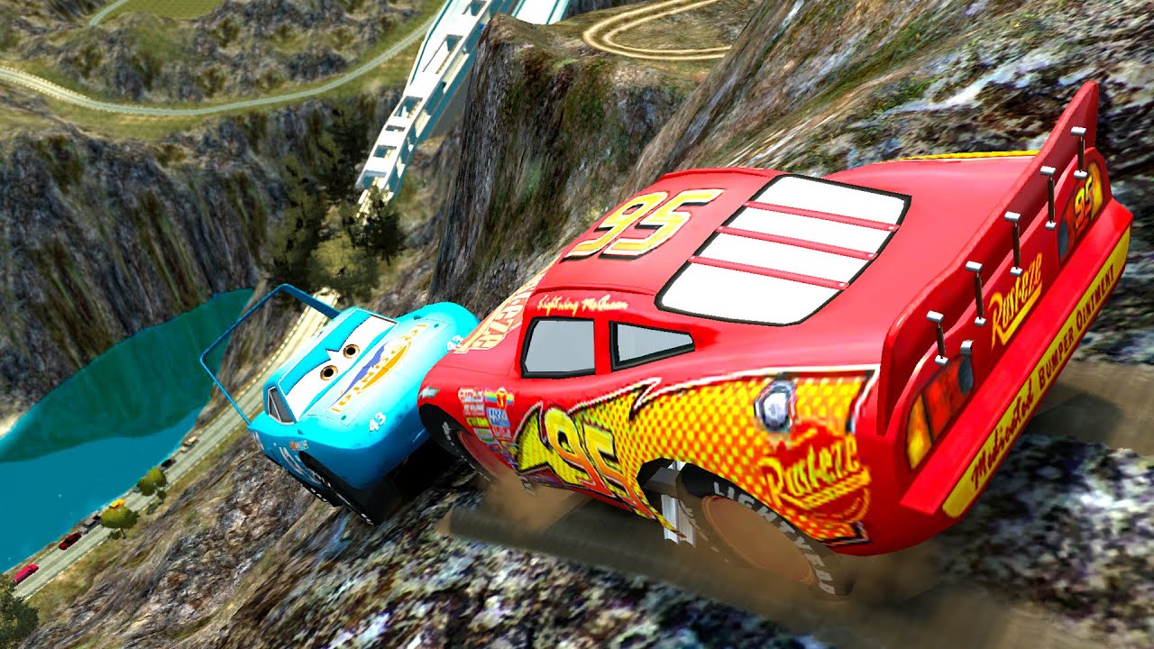 GTA 4 Lightning McQueen vs King Dinoco Cliff Drops & Crashes ep.4
