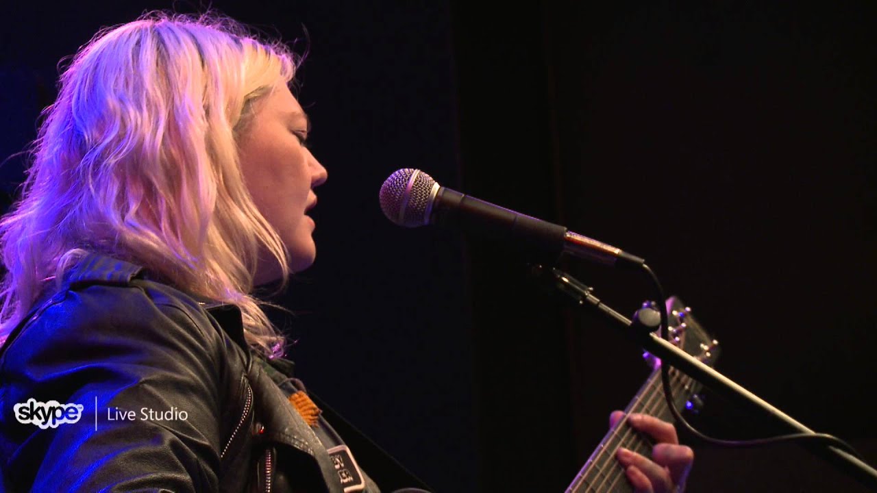 Elle King - I Told You I was Mean (101.9 KINK)