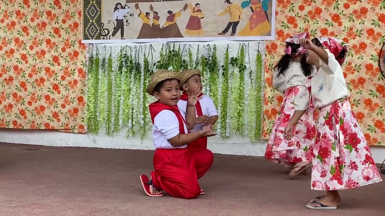 Itik Itik Dance by Kindergarten Pupils