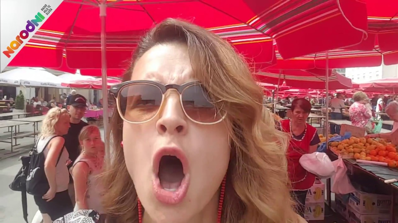 Doris Pinčić pjeva naglas usred grada!