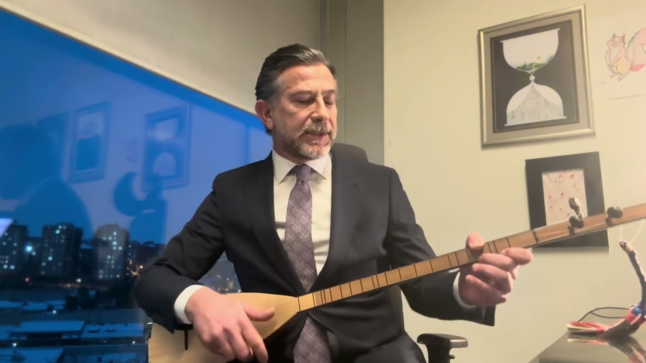 Deniz Bayramoğlu- Bülbül Havalanmış Yüksekten Uçar