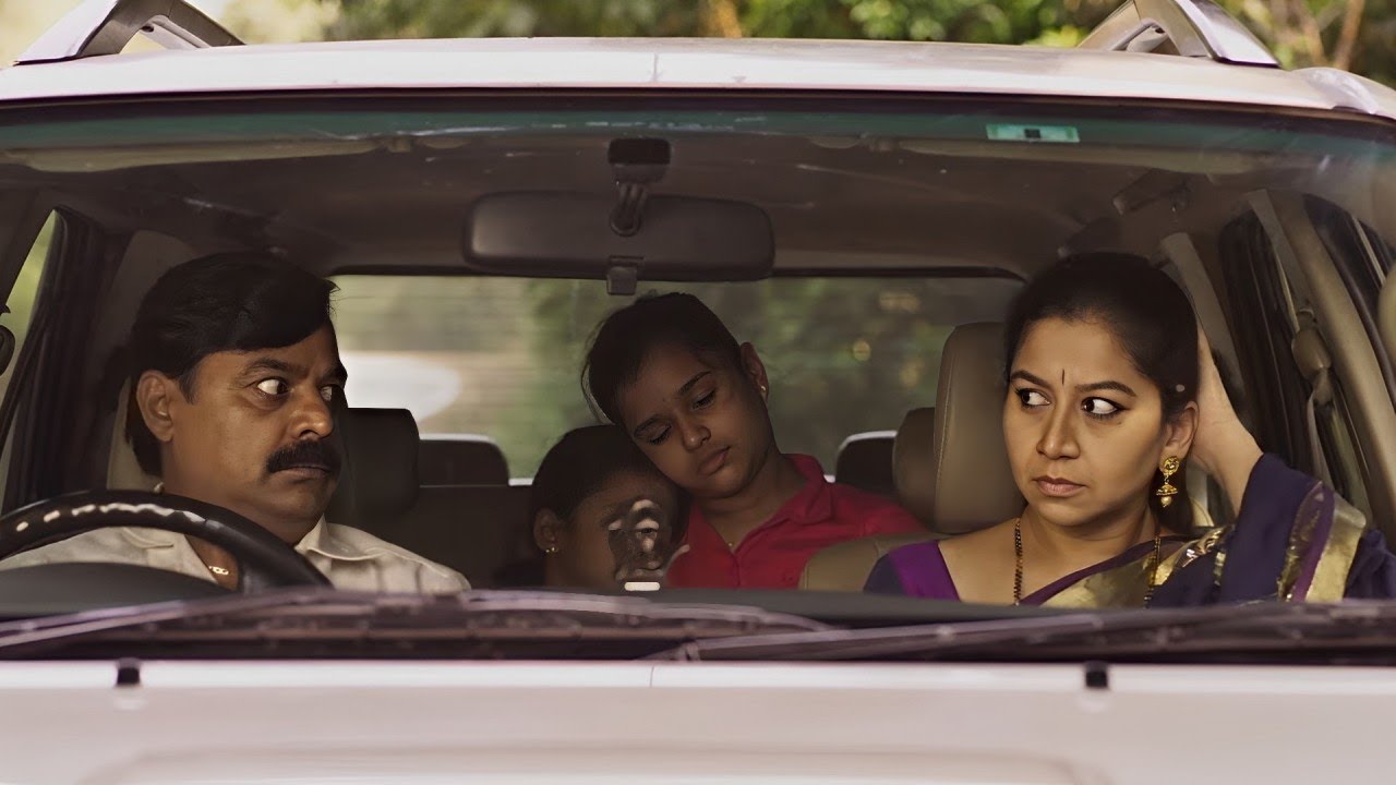 Bacho Ke Samne Kiss Karne Dekh Raha Hai Chichora -  Trikona Movie Part 3 - Suresh Heblikar, Lakshmi.