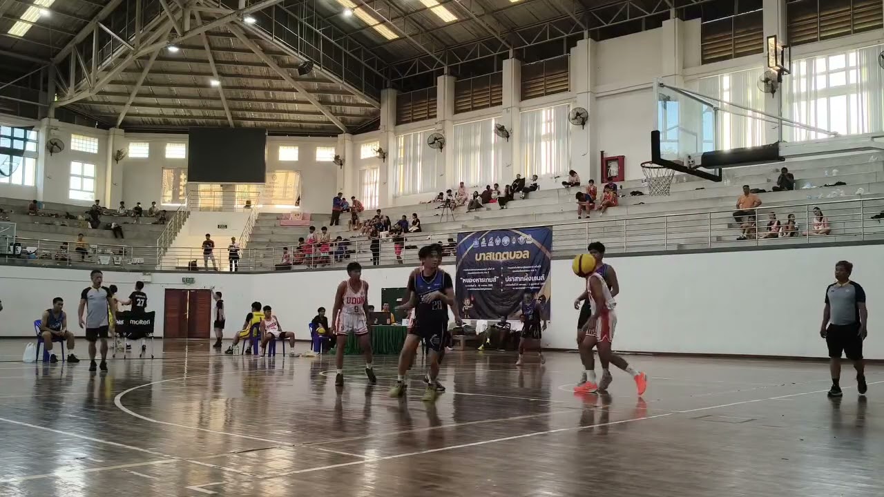 รอบแรกแมตช์ 3 อุดรธานี VS สกลนคร บาส 3x3 กีฬาเยาวชนแห่งชาติรอบคัดเลือกตัวแทนภาคอีสาน ณ จ.สกลนคร