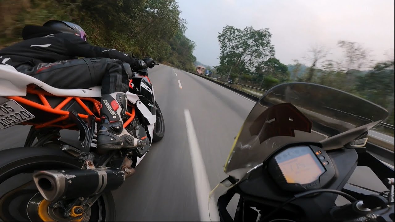 Battle Of RC 390s