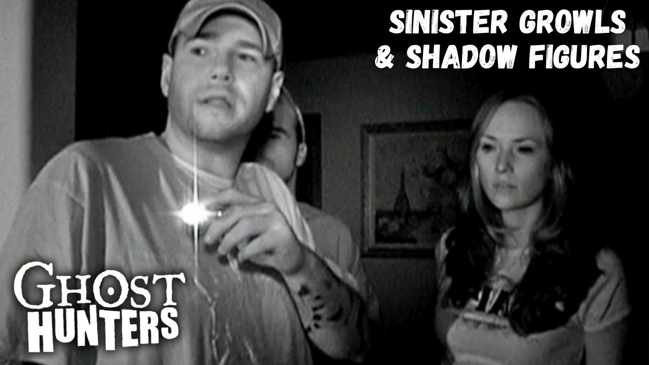 Ghost Hunters&ndash; Sinister Growls & Shadow Figures in Seattle | Sn 3 | Ep 15 (Full Episode)