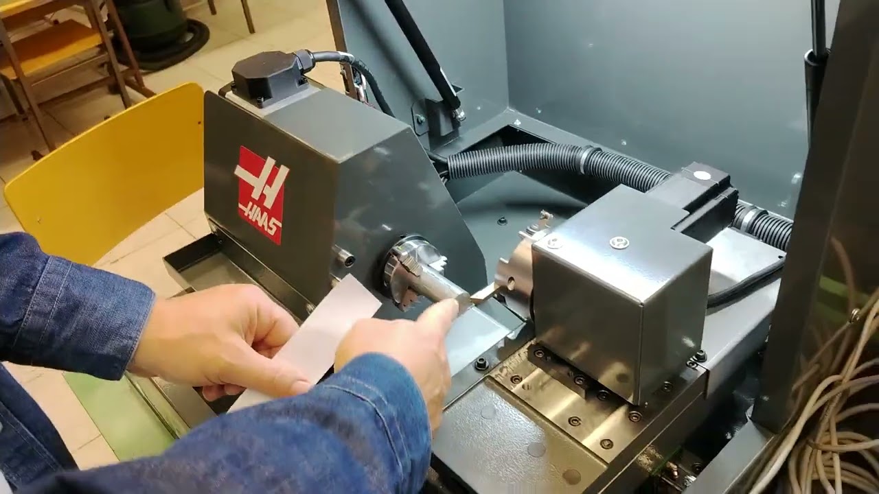 Pozicioniranje alata i obratka – HAAS CNC tokarilica (edukativni video)
