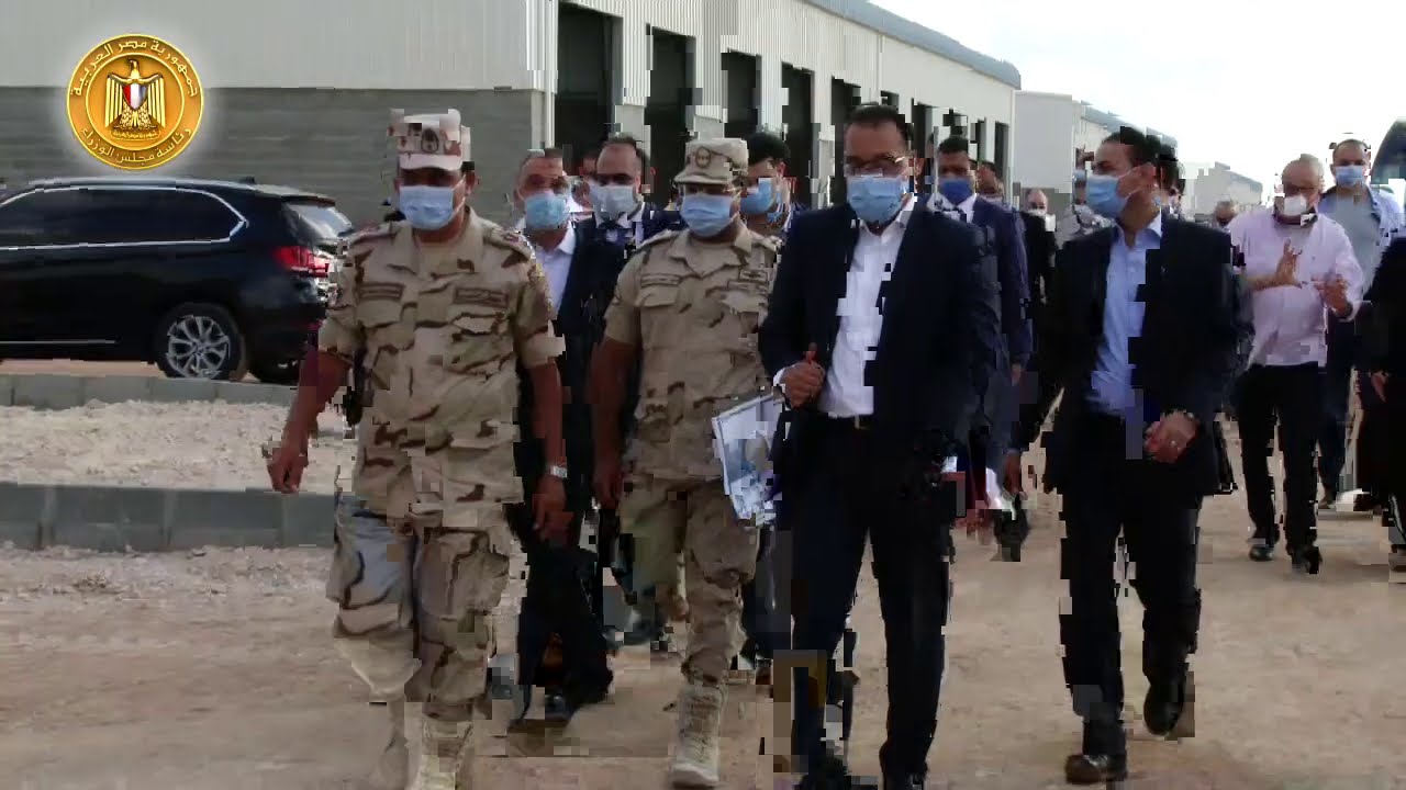 رئيس الوزراء يتفقد مشروع سوق الجمله ببرج العرب