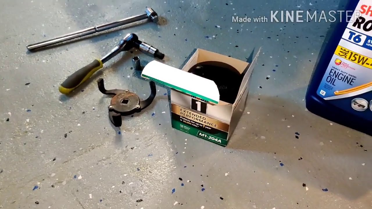 1981 Fiat 124 Spider Oil Change (1966-1985)