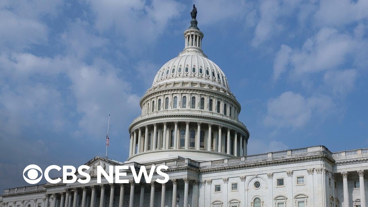 House passes bill limiting lawmakers' stock trades