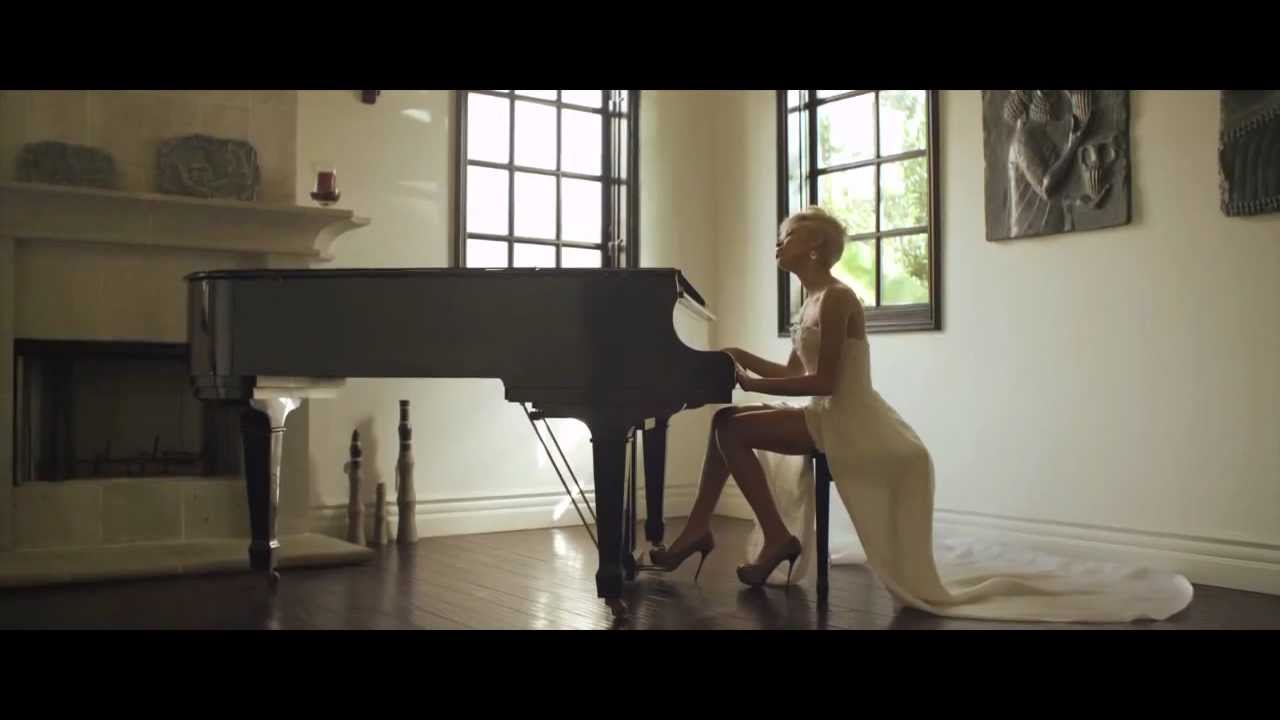 Karina Pasian - When You're In Love