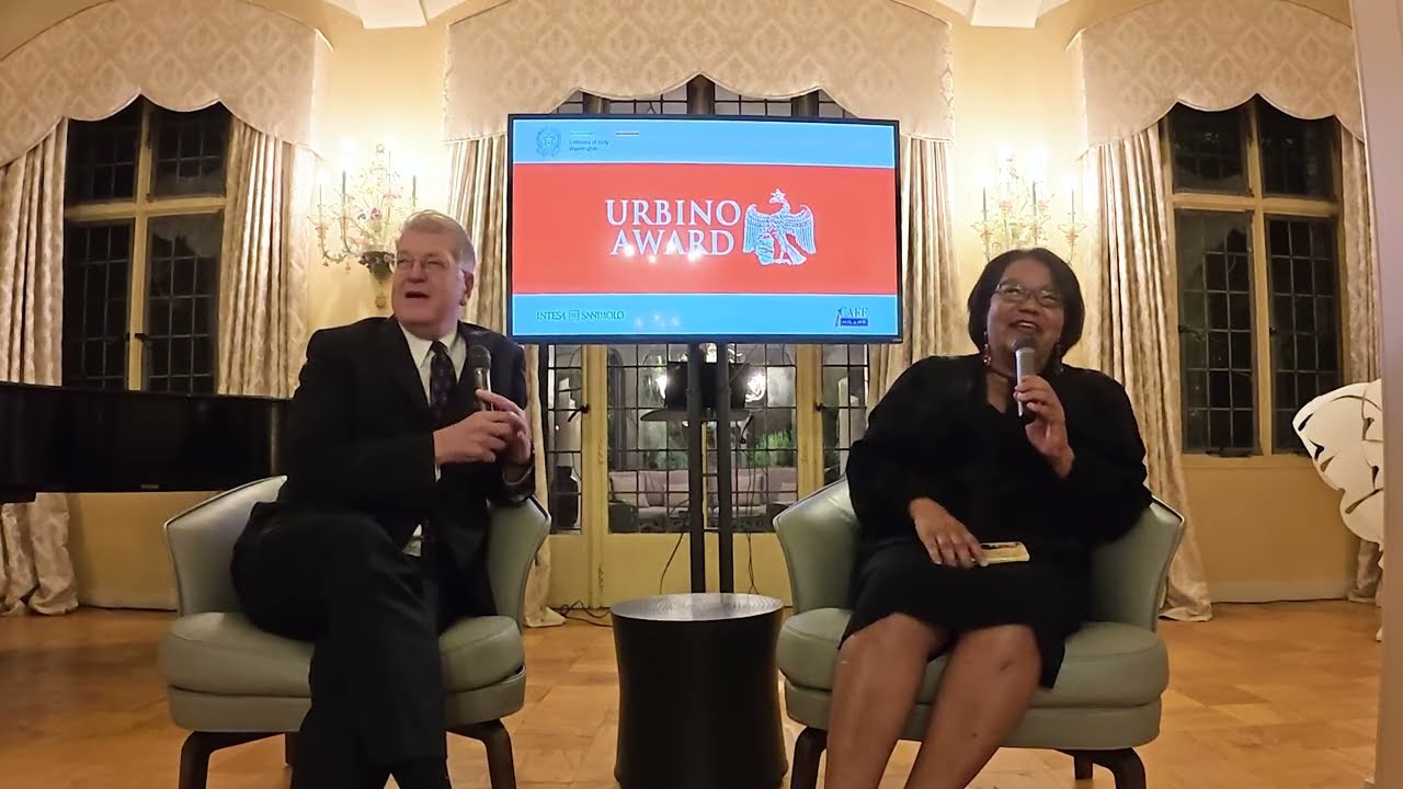 Urbino Award 2025 - Conversation between Steve Clemons and Helene Cooper
