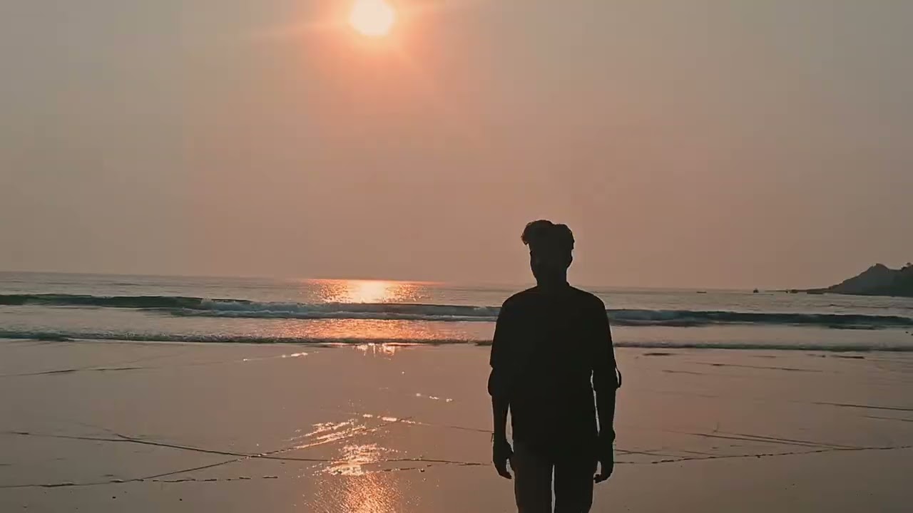 𝓡𝓱𝔂𝓽𝓱𝓶 𝓸𝓯  𝓣𝓲𝓭𝓮𝓼#CinematicMood#OceanCinematic#SeaSideStory#VisualVibes#FilmLook#SlowMotionReel