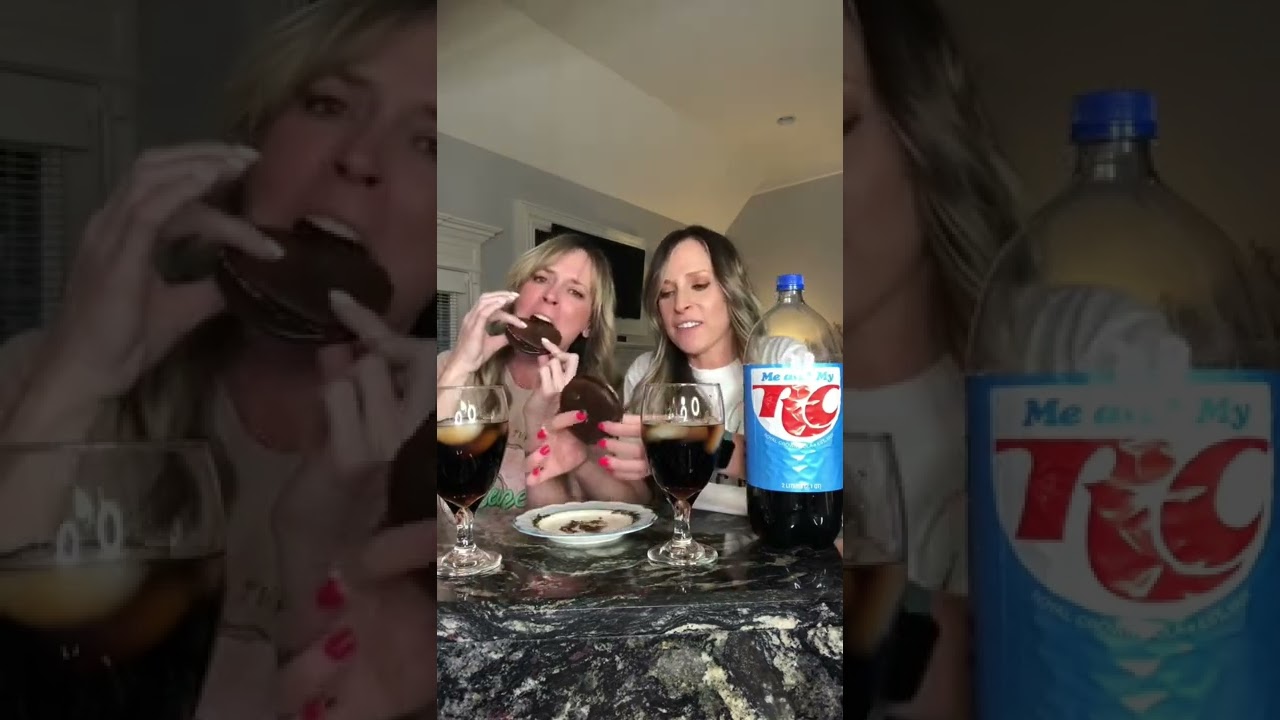 Chattanooga Tennessee's Moon Pie - Taste Test!