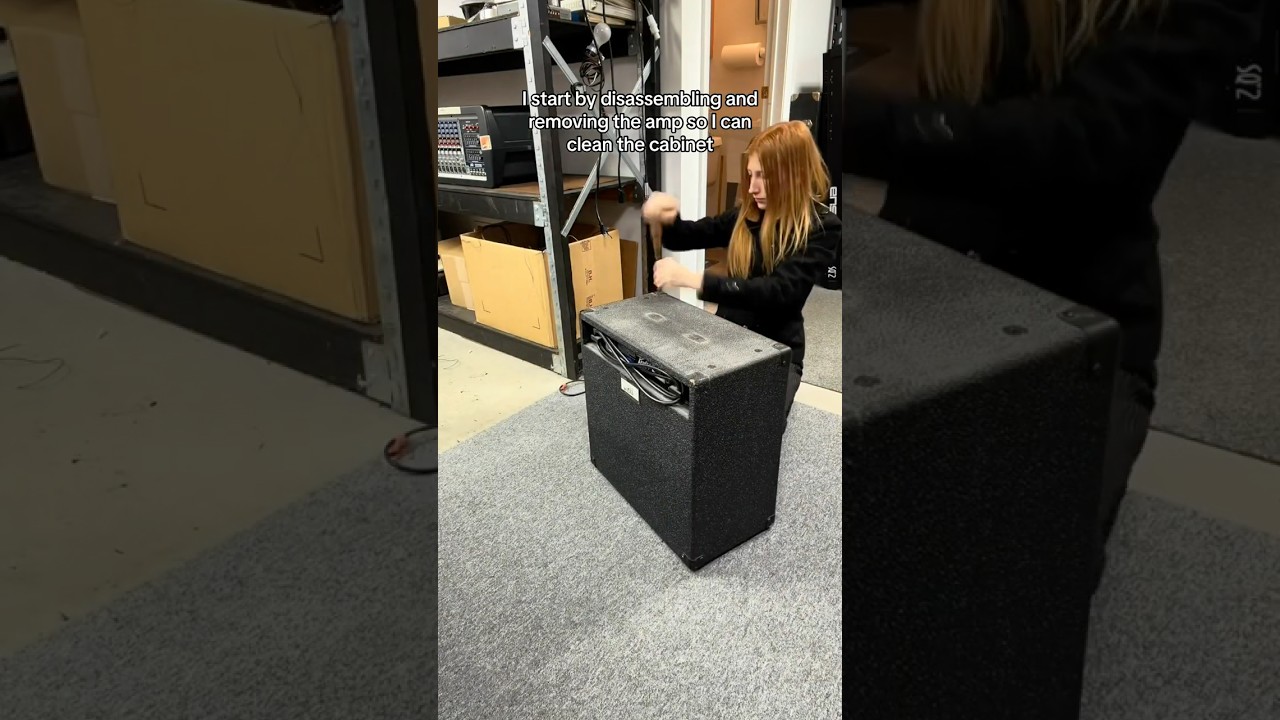 How to Clean and Service a Amp #amprepair #amptech #instrumentrepair #amplifier #peavey #amp