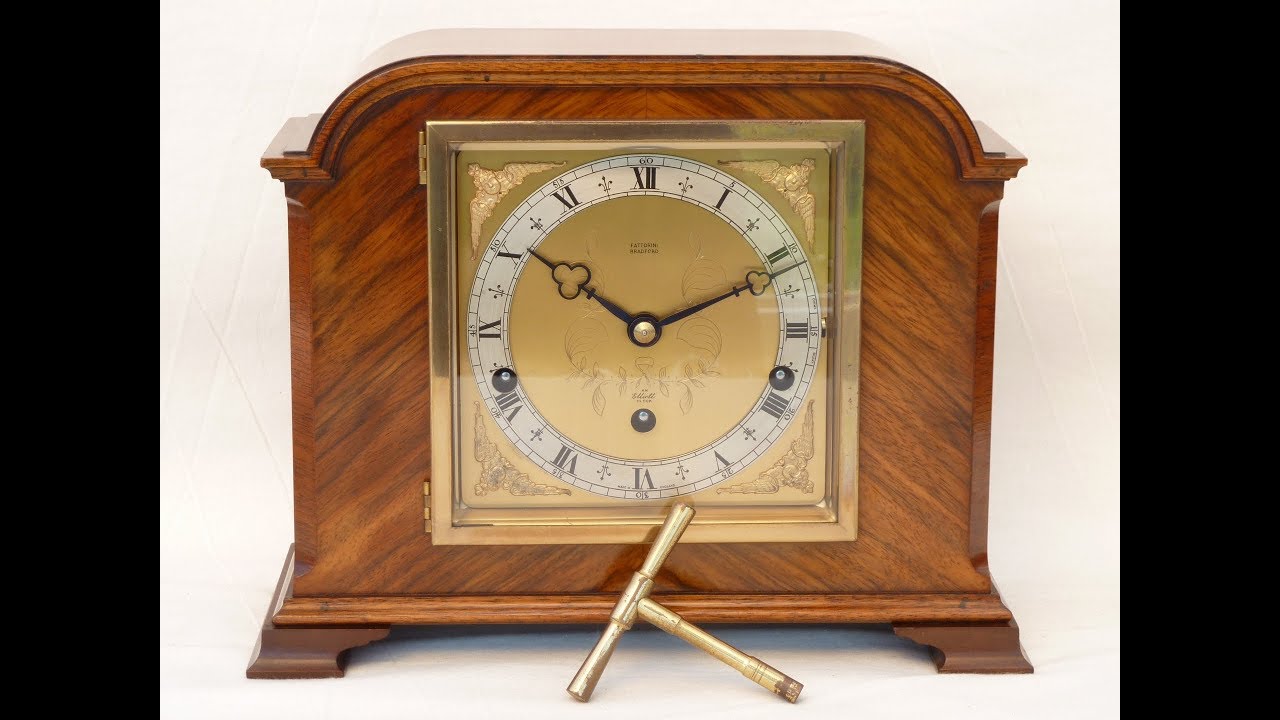 Elliott Walnut Twin Westminster / Whittington Chime Mantle Clock