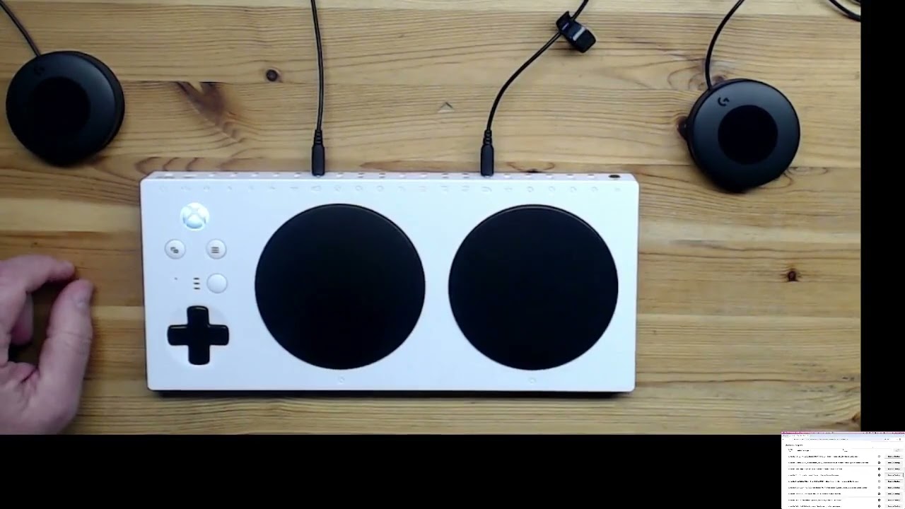 Using the Gamepad Navigator with the Xbox Adaptive Controller