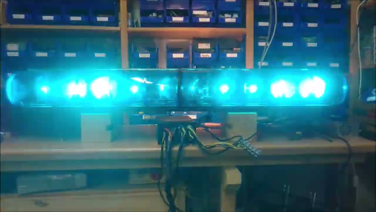 Federal Signal Aerodynic 25 (10 rotators Blue)