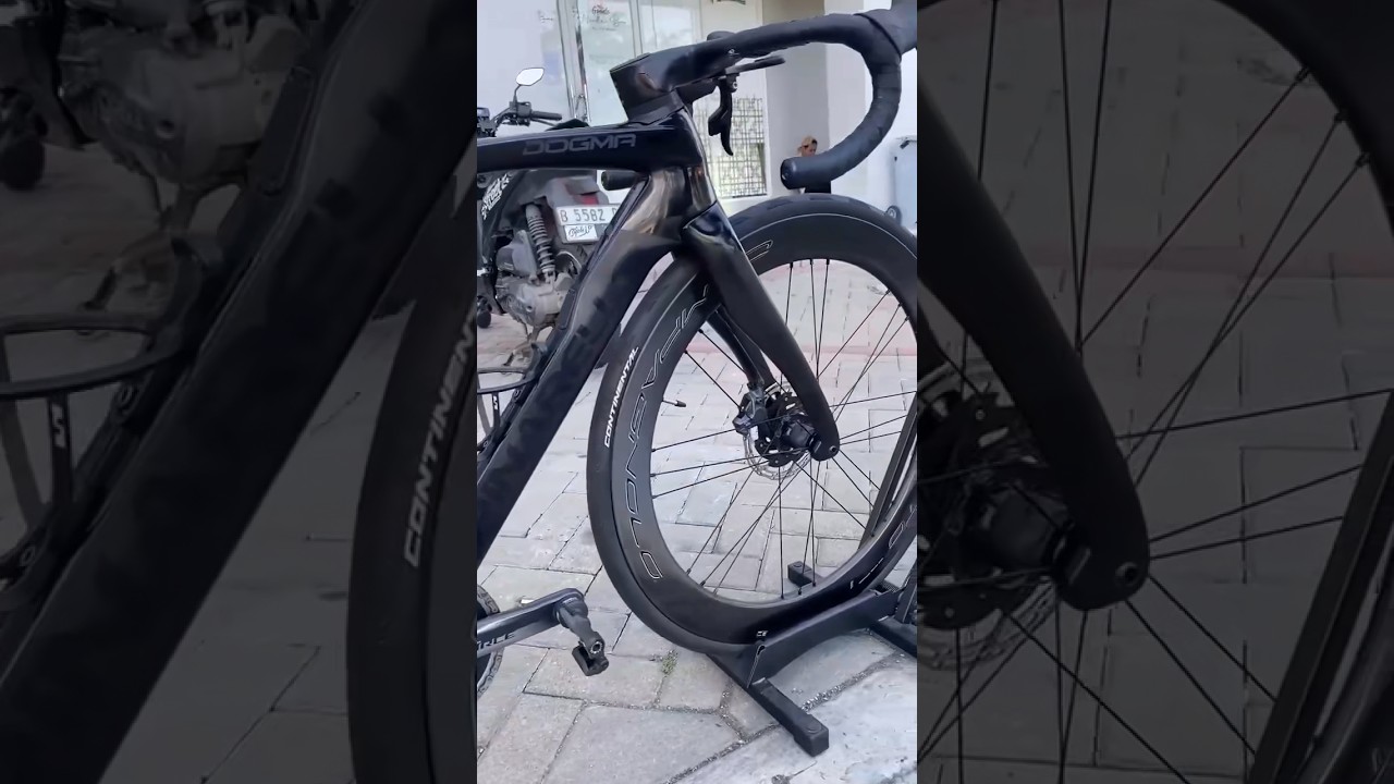 build pinarello F12, with sram force groupset, campagnolo bora wto wheelset #cycling #tourdefrance