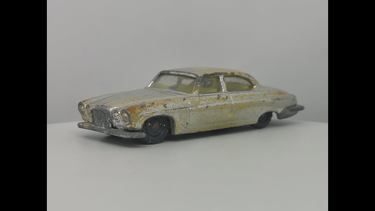 Husky Jaguar MK10 Custom