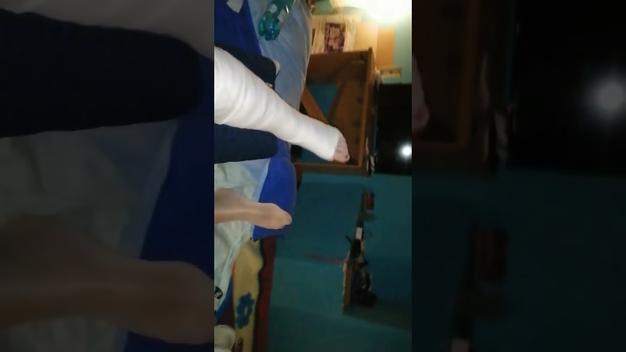 la mia ragazza con collant e gesso... cosa chiedere di pi&ugrave;!!!