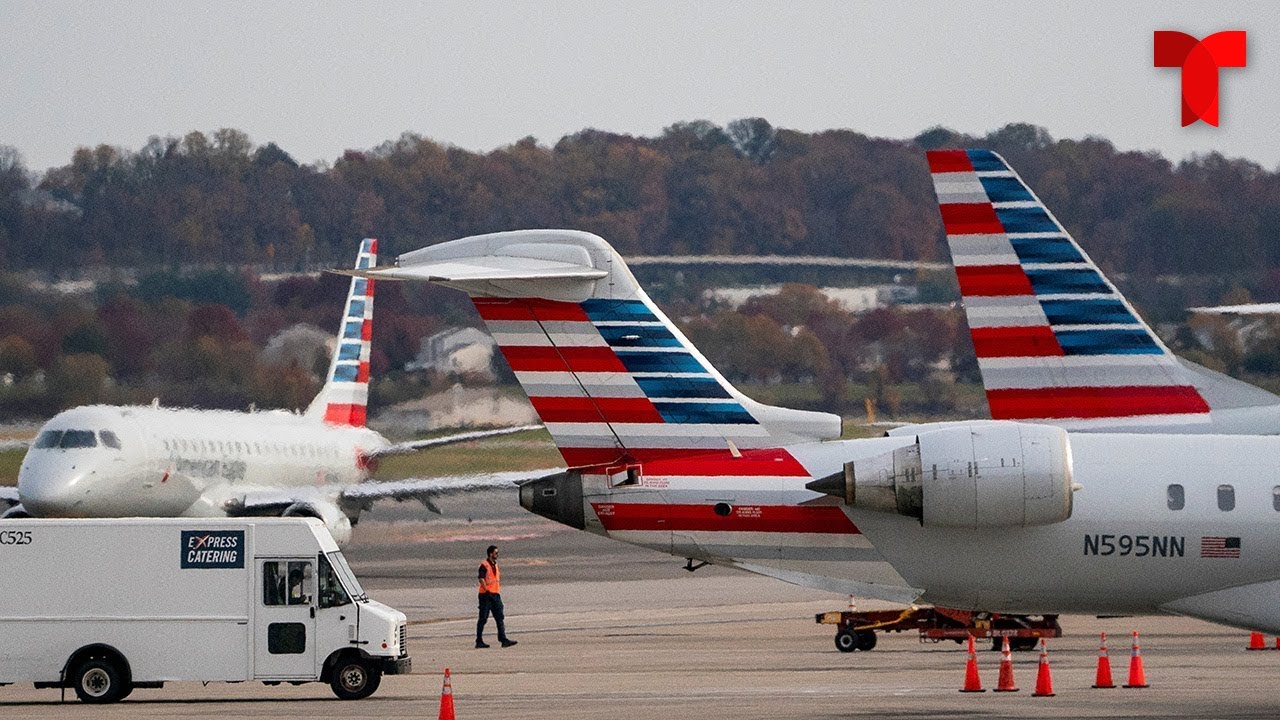 Trump administration orders 10% flight cuts at US airports | Telemundo English