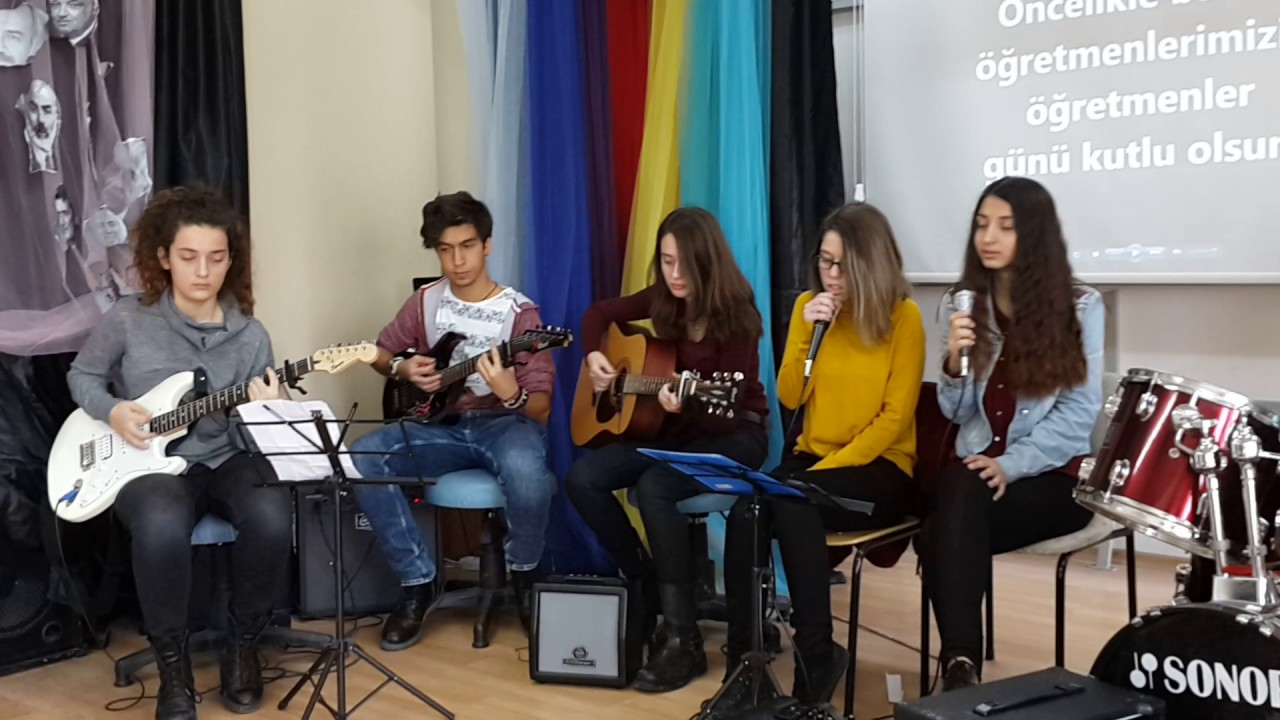 Kocaeli 24 Kasım Anadolu Lisesi Müzik Topluluğu - Dünyanın Bütün Çiçekleri (Selda Bağcan)