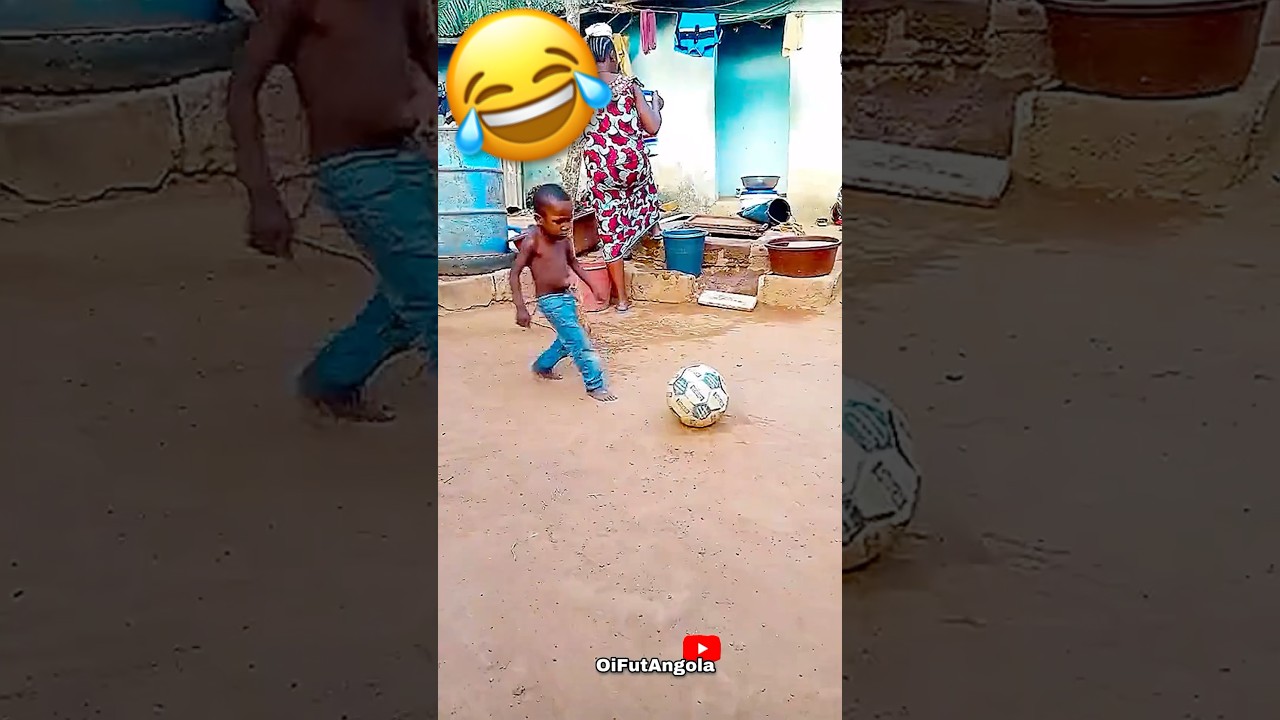 FUNNY FOOTBALL SKILLS 🤣