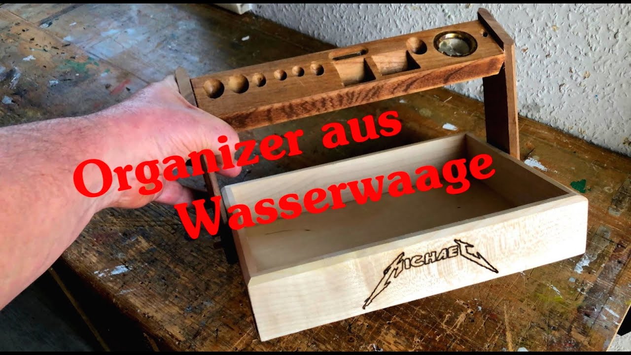 Kleiner Organizer aus Wasserwaage.
