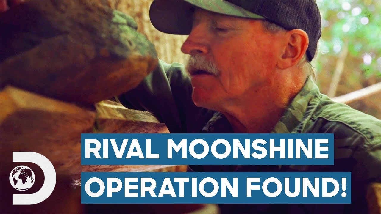 Mark And Huck Find A Rival Moonshiner's Still! | Moonshiners