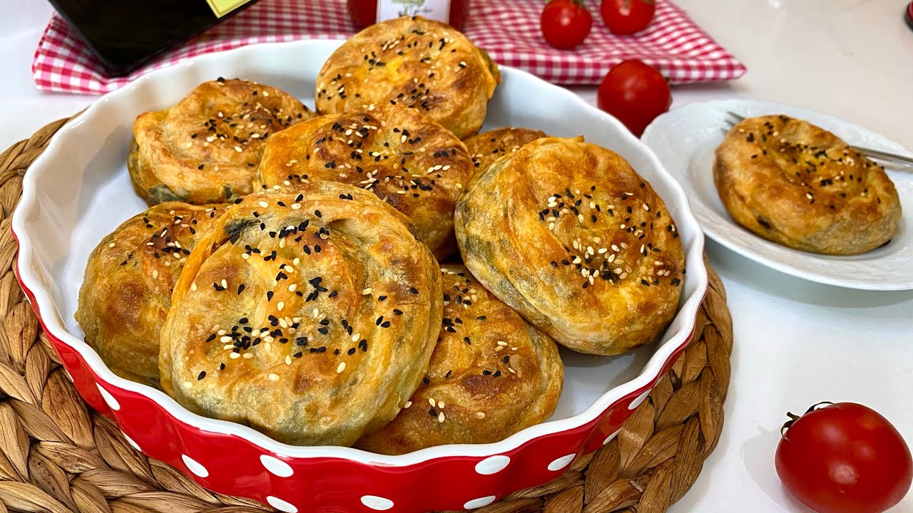 😍 DIŞI ÇITIR İÇİ YUMUŞACIK ISPANAKLI GÜL BÖREĞİ -Gül Böreği Nasıl Yapılır ?  Çiçekintarifleri