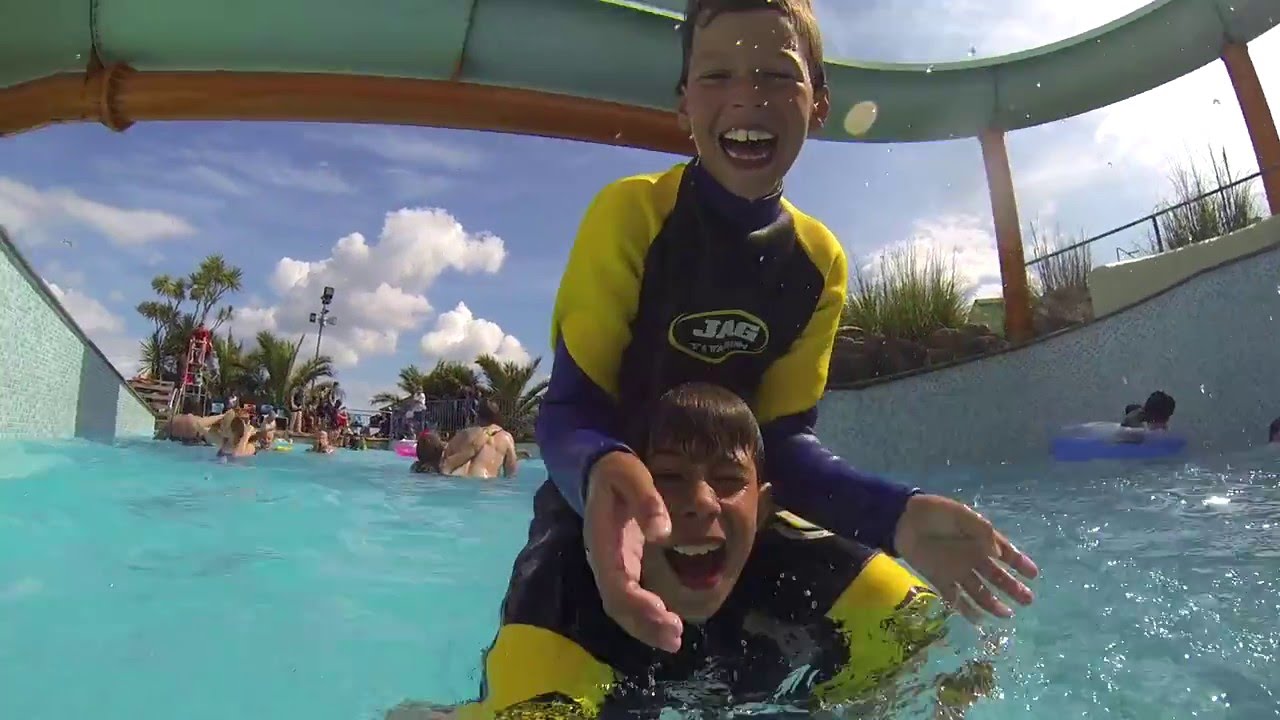 SPLASHDOWN QUAYWEST WATERPARK // GoPro