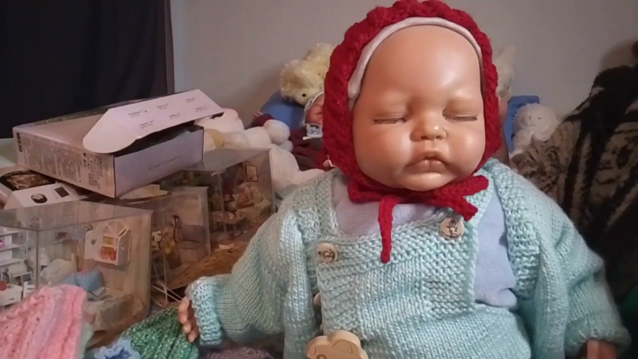 Neujahr Wunsch Video, pixxi Mützen und meine kleinen Puppenstuben zeigen.