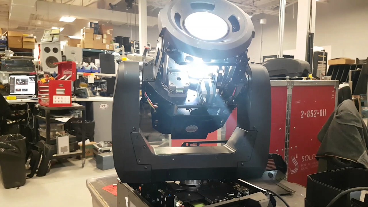 Elation Platinum Spot LED II demo 135W LEd