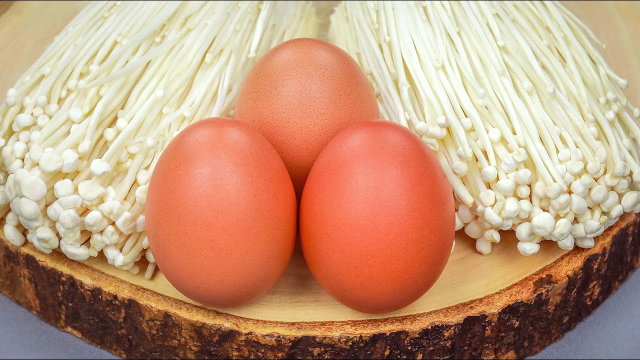 Enoki Mushroom Fry with Eggs - Fried Mushrooms Recipe - V Taste