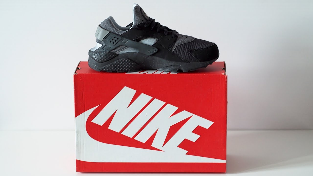 Обзор кроссовок Nike Air Huarache Run SE