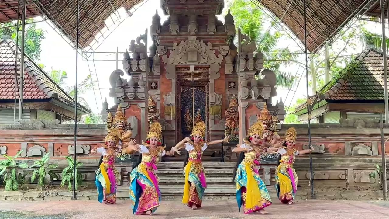 Tari Cudamani – Tari Kebesaran SMA Negeri 1 Denpasar