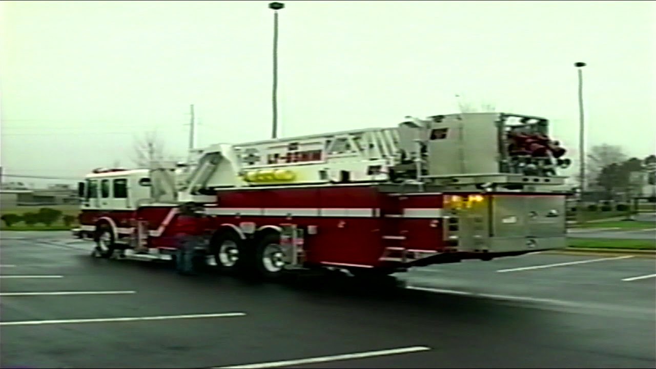 American LaFrance LT-93 and LT-75 Operations Video (1/2)