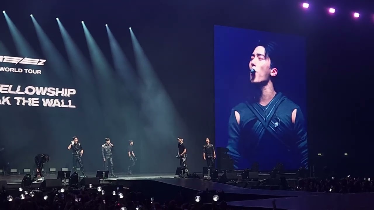 230307 & 08 ATEEZ | Paris Accor Arena Day 1 & 2 | Popolopopopo Compilation