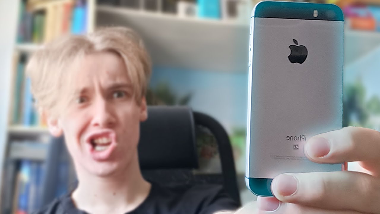 iPhone SE в 2025 ГОДУ | АКТУАЛЕН СПУСТЯ 9 ЛЕТ?!