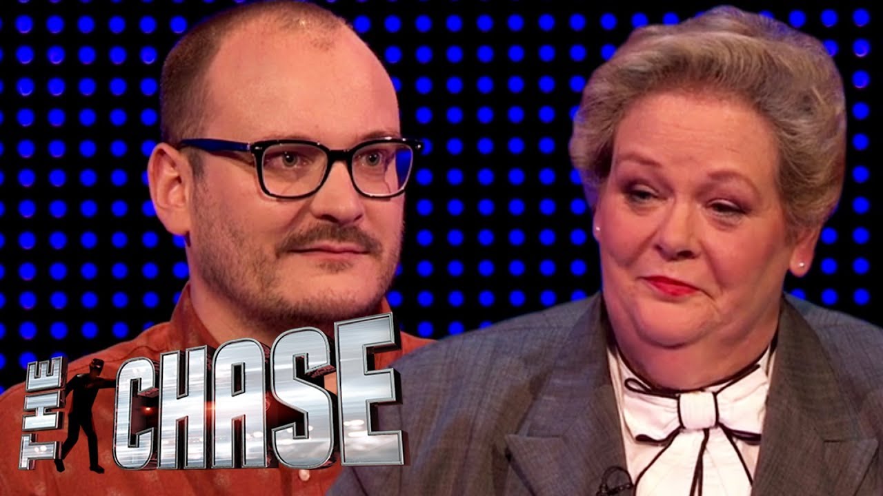 The Chase | Sandy's Spectacular Solo Final Chase With The Governess