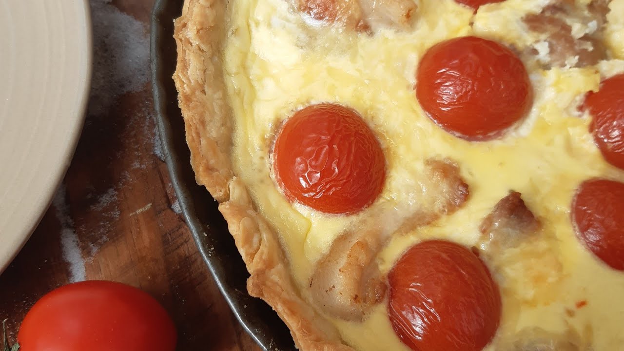 Киш с беконом и помидорами черри  / Quiche with Bacon and Cherry Tomatoes
