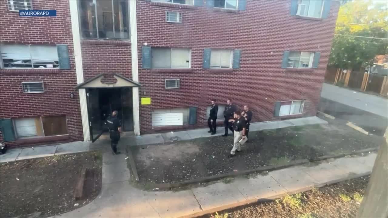Aurora police investigate claims of Venezuelan gang take over of complex