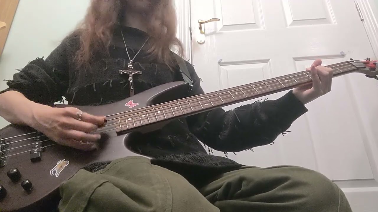 Gruppa Krovi by Kino (Bass Cover)