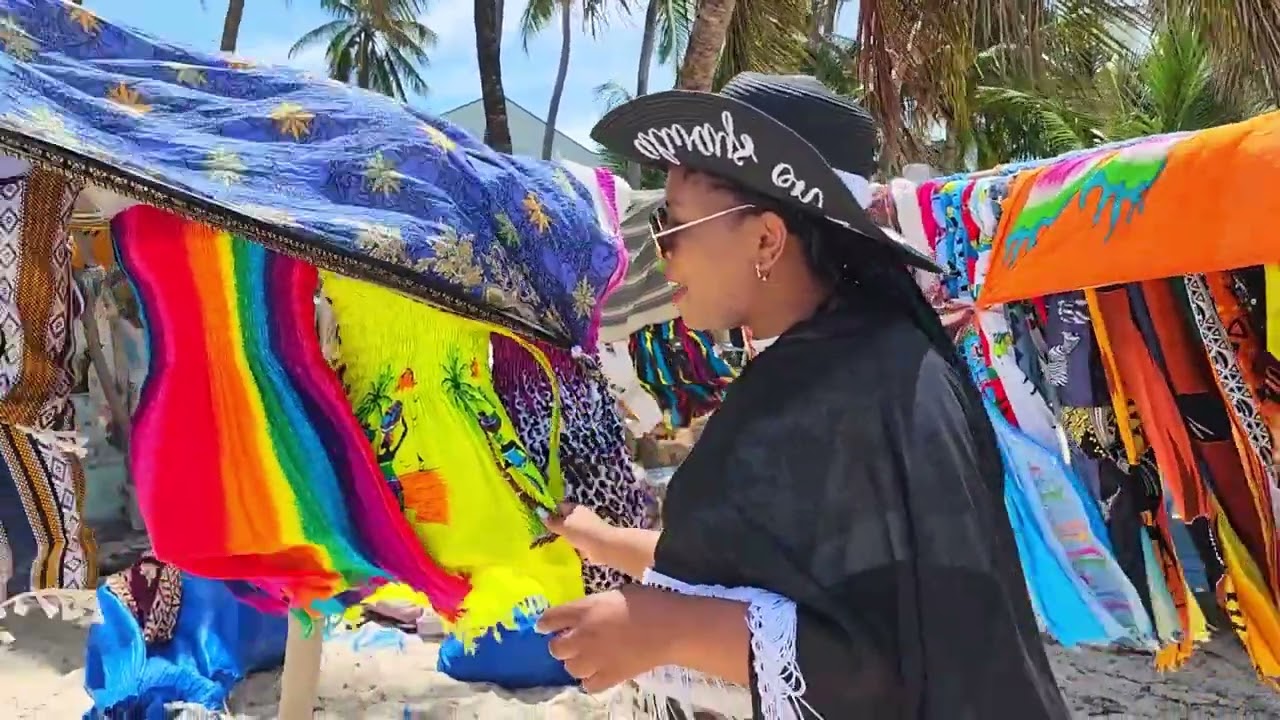 BEATIFUL BEACH MOMENTS IN MOMBASA ||CAMEL RIDING ||BEACH MOMENTS
