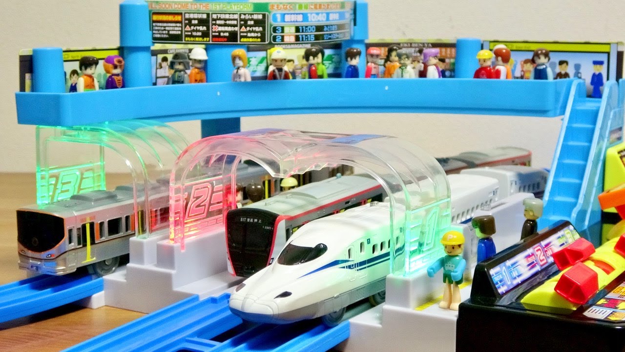 臨場感ありすぎのサウンド☆プラレール ピカッとシグナル！１２３ GOGO発射ステーション ３路線を個別&一斉発射！新幹線・SL・貨物列車・通勤電車・特急列車 ５モードのサウンド切り替え☆