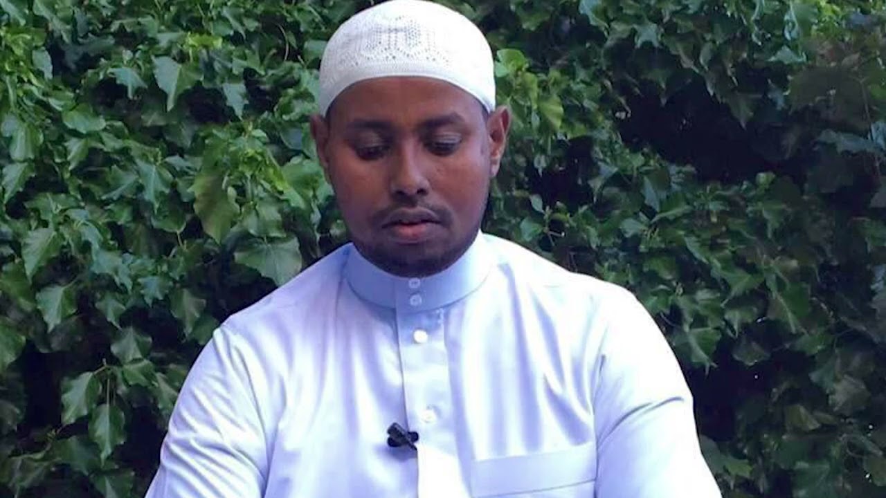 The strong believer (muumin) المؤمن القويّ